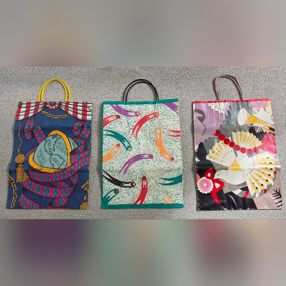 Vintage 1980's lot of 3 Bloomingdales designer paper shopping bags